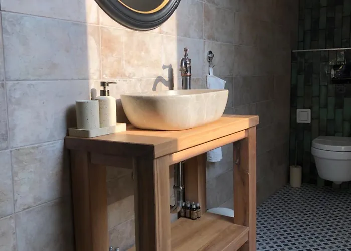 Nyaraló Tanúhegyek Káptalantóti