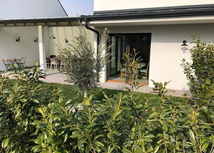 Nyaraló Tanúhegyek Káptalantóti